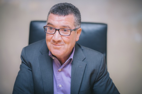 Puchades cesa como director general de Oltra para irse al Ayuntamiento de València con Fuset