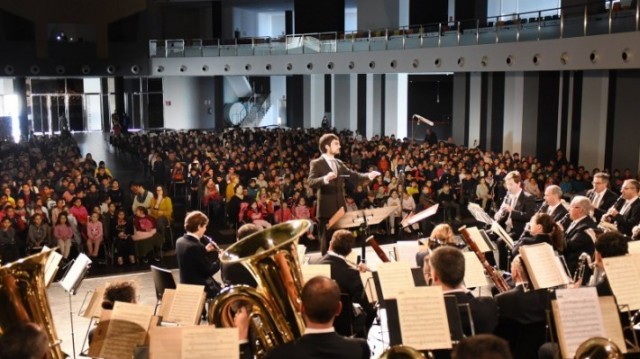 Castelló prepara un Nadal de circ, teatre i música amb un concert sota les estreles   