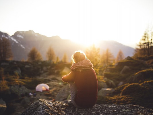Ventana o Pasillo: Así son los millennials, la generación más viajera de la historia 