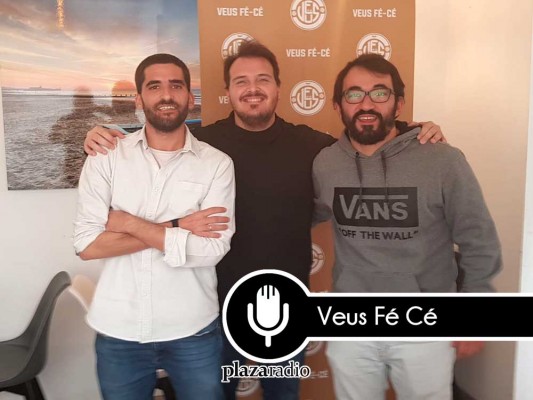 Futbolines, tinta, papel y micrófonos en el Veus Fé-Cé con Javi Lázaro y Toni Calero