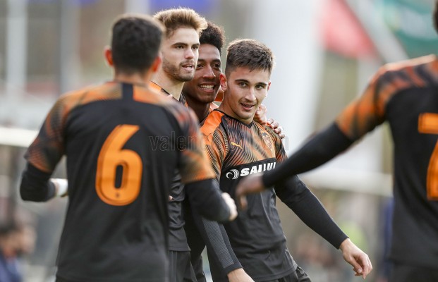 El Valencia se despide con un empate ante el Ajax