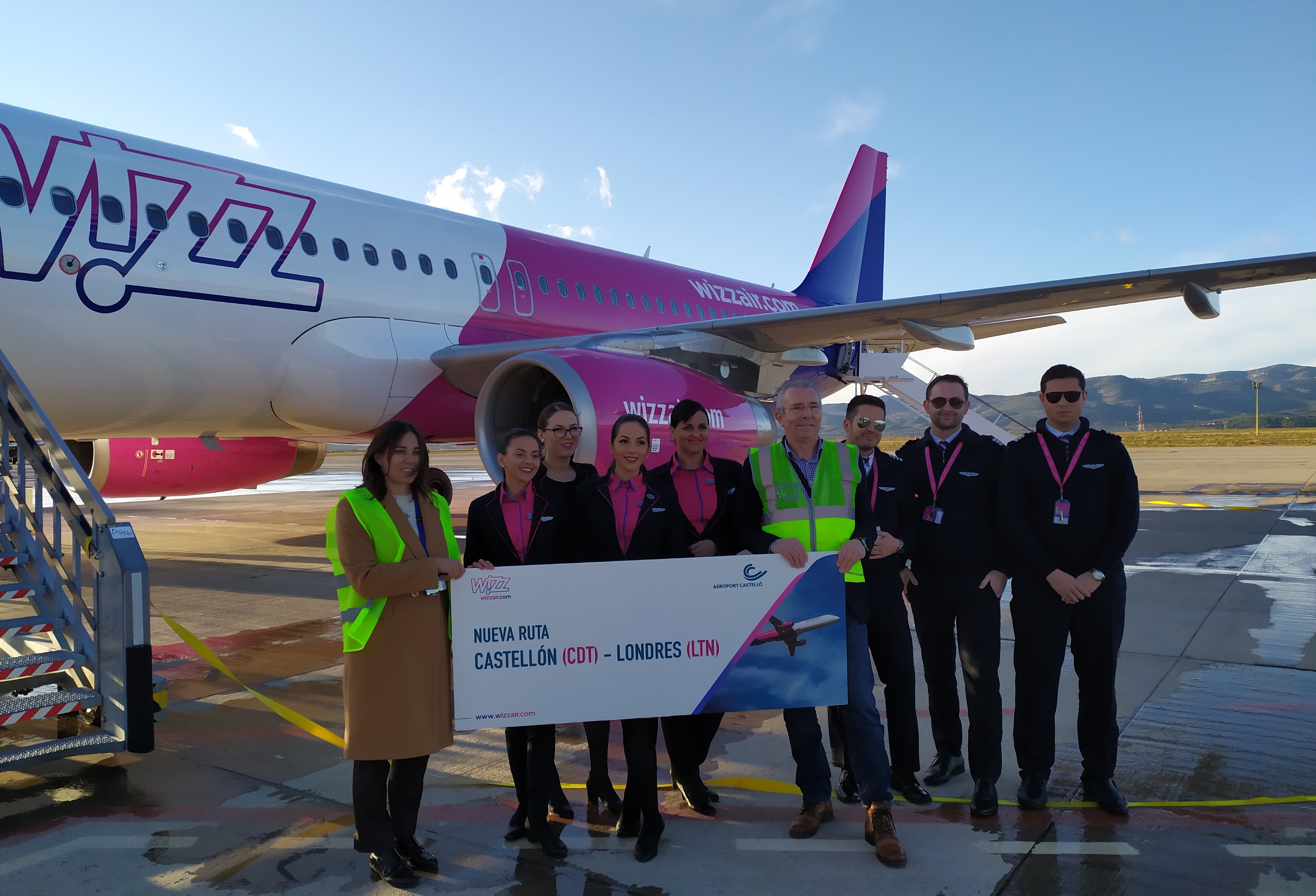 Wizz Air estrena su ruta a Londres y se refuerza en el aeropuerto de Castellón a la espera de otras tres