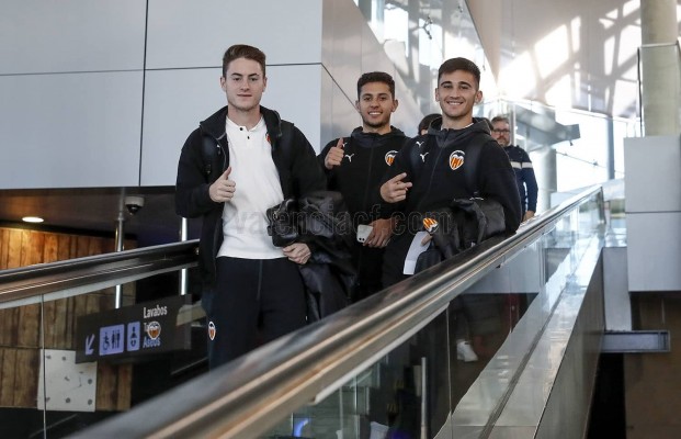 El Valencia busca la victoria ante el Ajax para despedirse con buen sabor