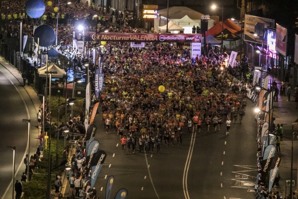 La próxima 15K Nocturna Valencia Banco Mediolanum se celebrará el 6 de junio
de 2020