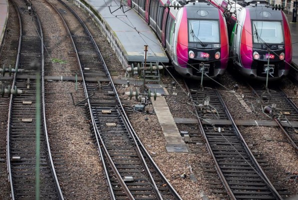 Suspendidos los trenes entre Francia y España por la huelga contra la reforma de las pensiones