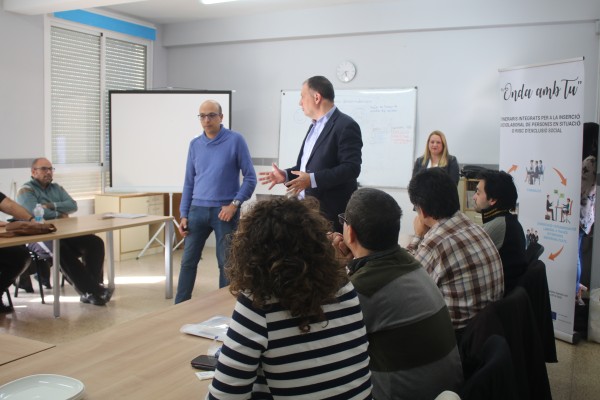 Onda bonificará a las empresas que contraten a vecinos con dificultades para encontrar un empleo