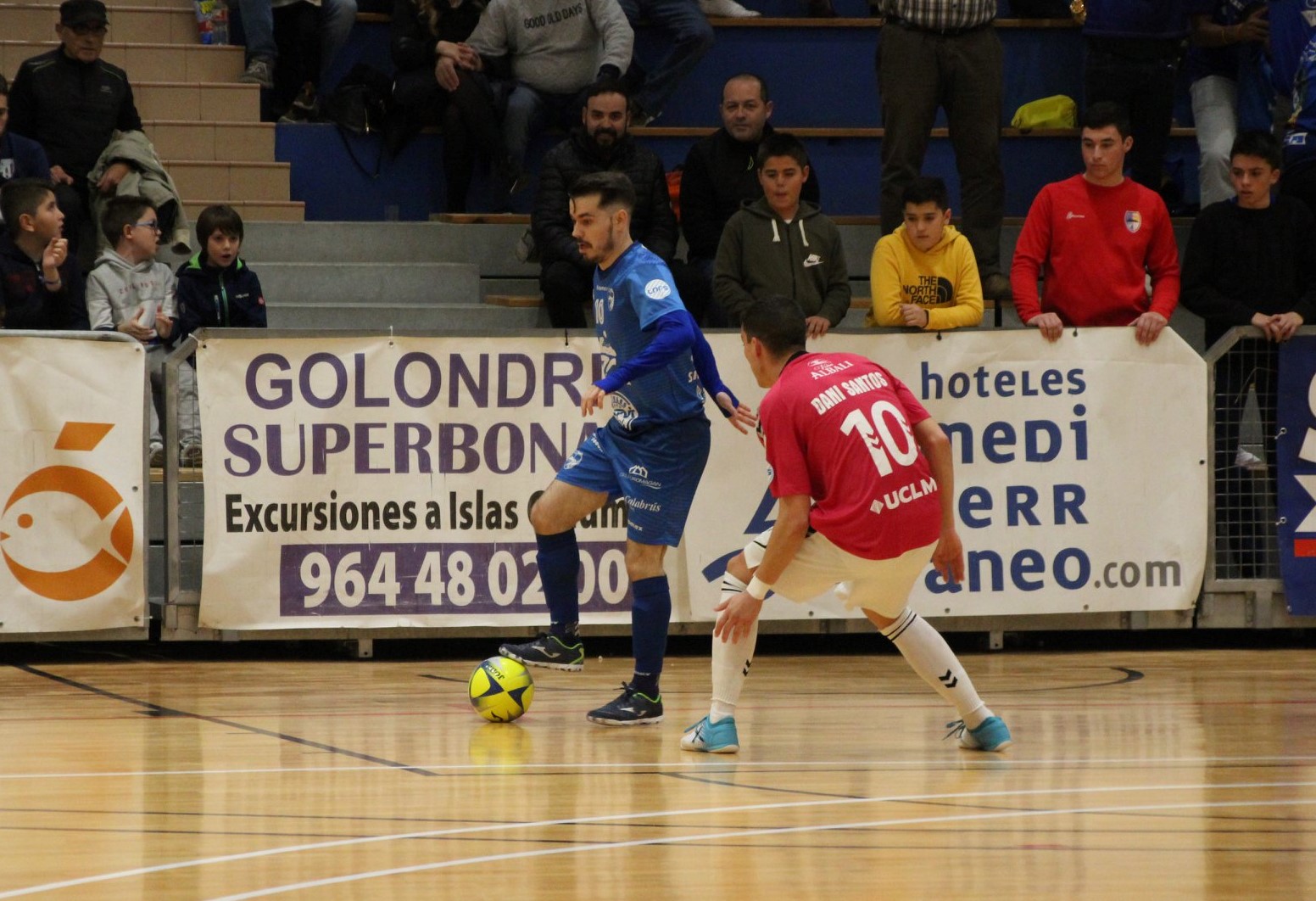 El Servigroup Peñíscola cae en casa ante Valdepeñas a 13 segundos del final (4-5)