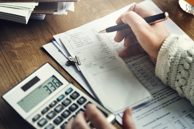 El periodo medio de pago entre empresas ha aumentado 12 días en los últimos tres años