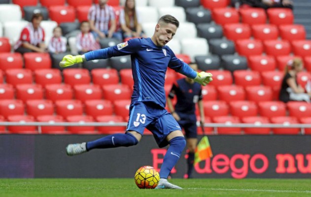 El Athletic cede a Álex Remiro al Huesca durante una temporada