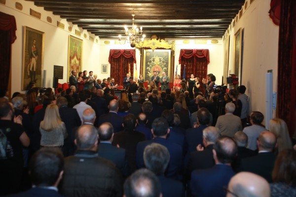 El alcalde de Elche reivindica 
una profunda reforma de la Constitución para adaptarla a la sociedad del siglo XXI
