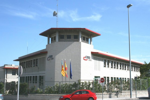 El CEEI de Elche lanza un programa para ayudar a las jóvenes empresas a certificar su innovación