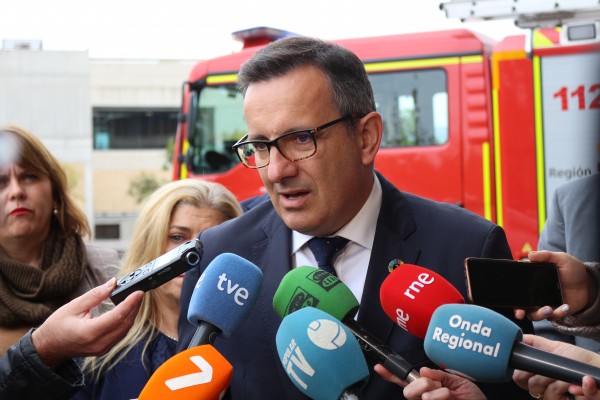 Conesa va en serio: presentará la moción de censura contra López Miras