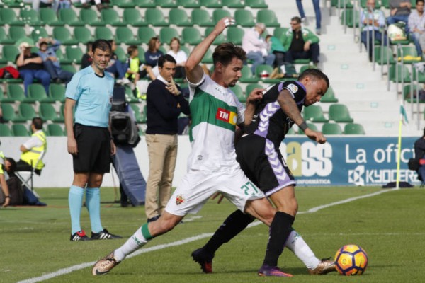 Un traspaso, tres cesiones