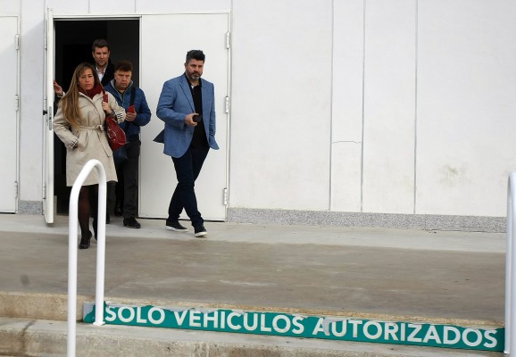 Bragarnik ya ejerce de dueño; en el aire la continuidad de 'pesos pesados' del organigrama