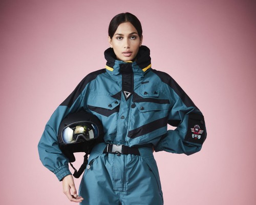 Vuelta a los 90 con la colección Heritage, de Helly Hansen