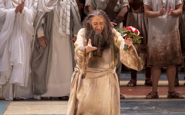 Plácido Domingo sublima el 'Nabucco' de Les Arts

