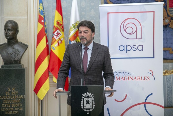 Barcala insiste en el traslado de la oficina turística del Puerto 