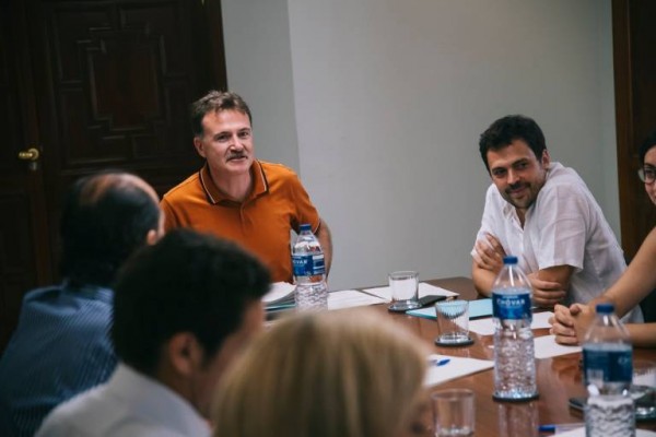 El exsecretario de la EMT rechaza declarar en la comisión del fraude tras dimitir de su cargo