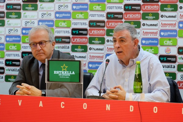 El Real Murcia tiene 28 días para saldar una deuda de 'apenas' 2,8 millones