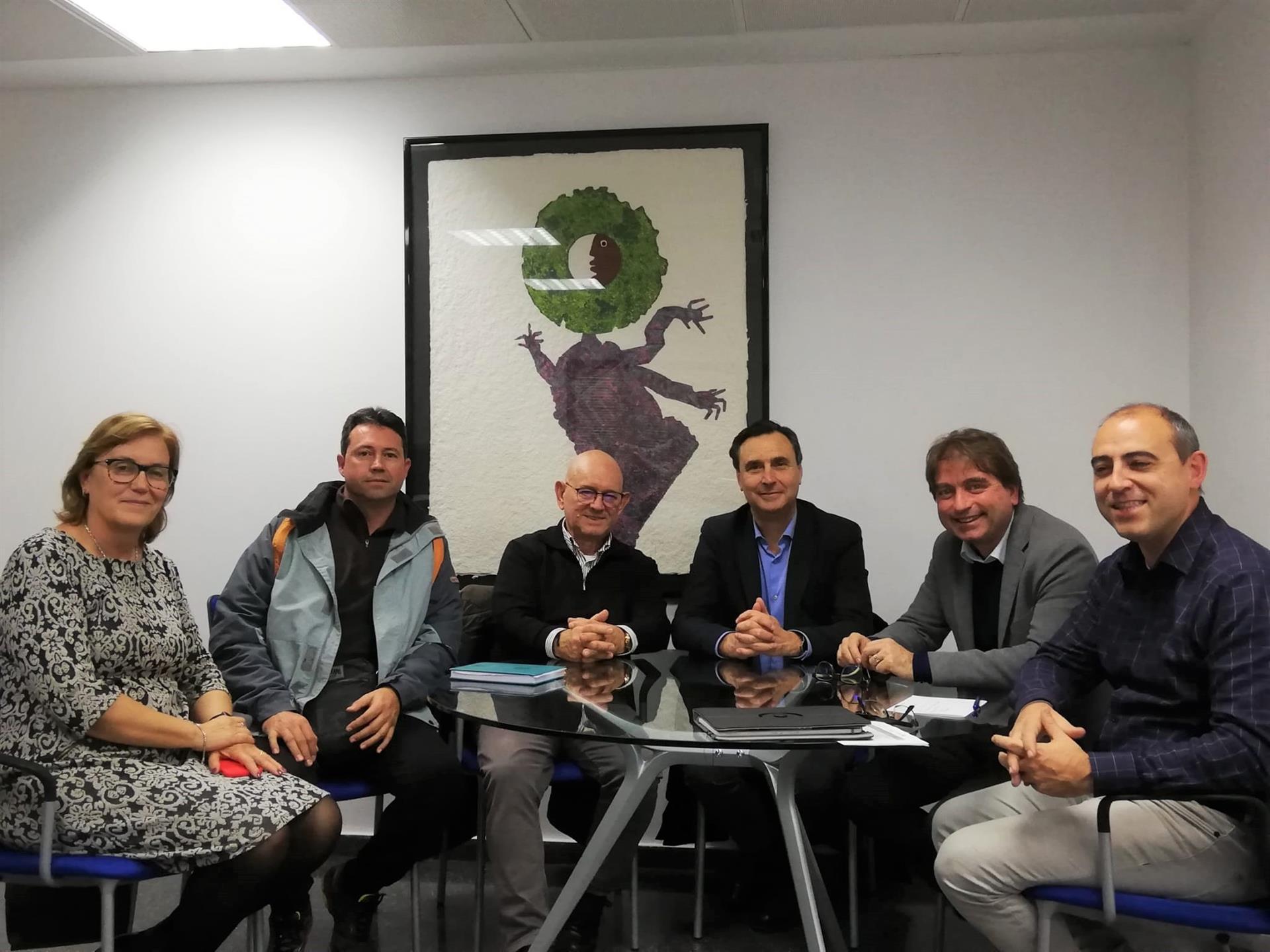 Diputación se abre a participar en las campañas de promoción de los cítricos de la provincia