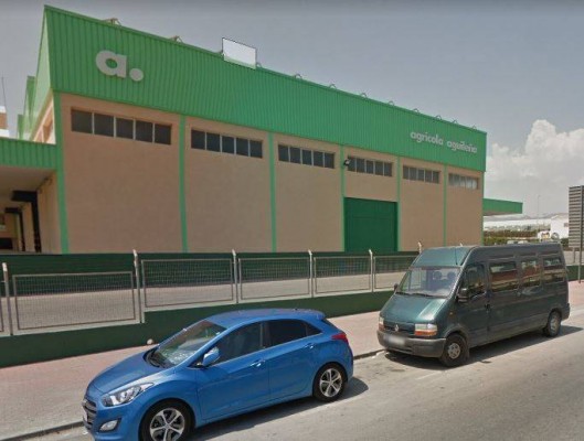 Águilas refuerza los servicios sociales para atender a los 400 despedidos por la 'crisis de Agrasa' 