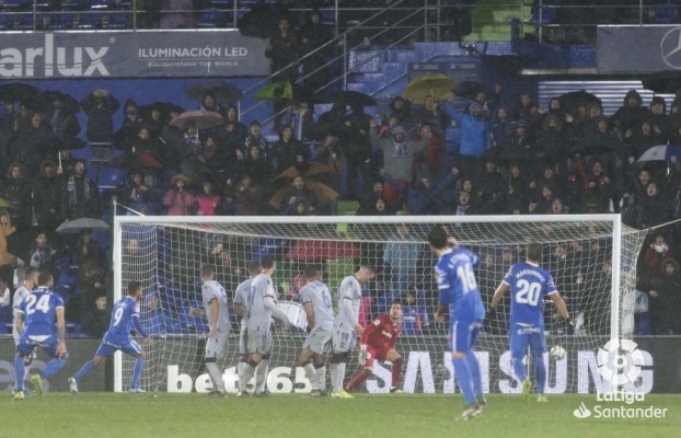Aguacero de goles para un Levante nulo a balón parado