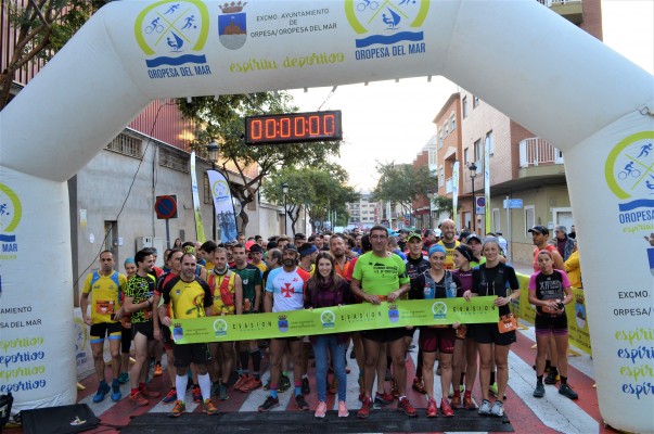Daniel Ramia y María Obrero vencen en la Cursa de la Serra de Oropesa del Mar
