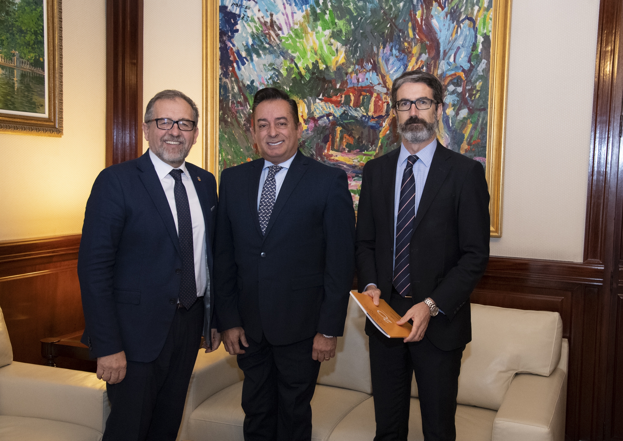 La Diputación pide al CEEI que aliente la creación de empresas tecnológicas en el interior de Castellón