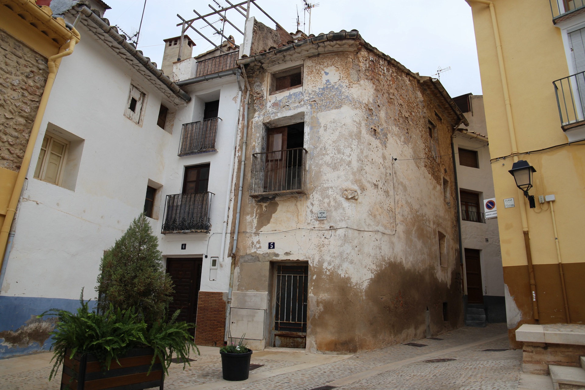 Onda rehabilitará casas antiguas del casco histórico para convertirlas en viviendas sociales 