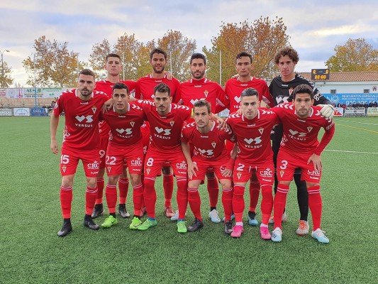 El Real Murcia marca en el primer minuto pero cae en Villarrubia tras la roja a Julio Algar (2-1)
