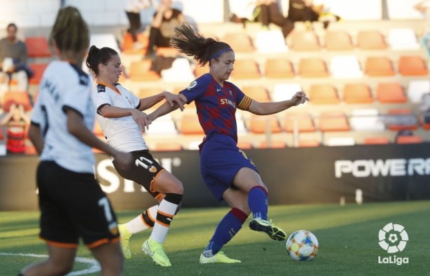 El Valencia cae ante un Barcelona muy superior