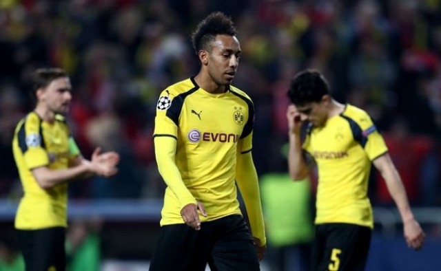 El Borussia Dortmund desmiente contactos para traspasar a Aubameyang