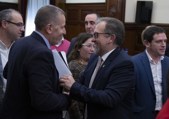 Las ayudas sociales 'a dedo' reabren las hostilidades entre PP y PSOE en la Diputación de Castellón