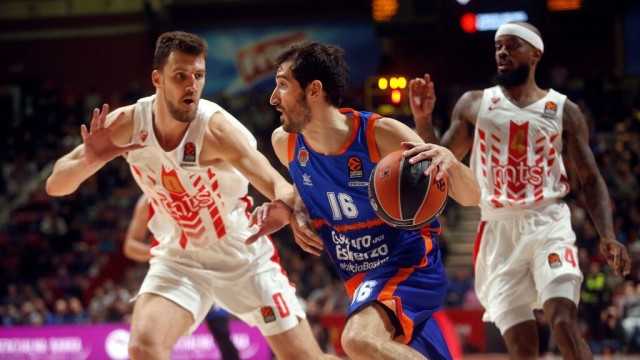 El Valencia Basket se estrella en Belgrado Lorenzo Brown tumba a los 'taronja' sobre la bocina