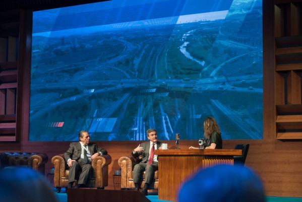 El Gobierno defiende la inversión en el Corredor: 