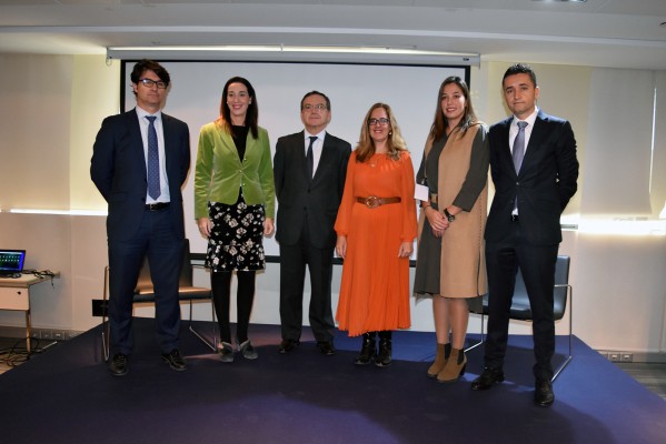 El registro horario aún es un arma de doble filo para las empresas seis meses después 