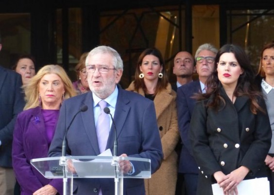 PP, Cs, PSOE y Podemos se unen contra la violencia machista en la Asamblea 