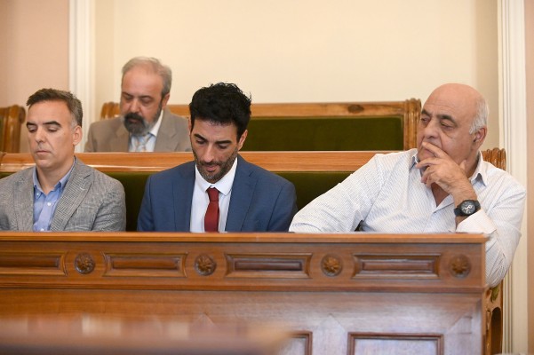 Cs se une al PP y solicita un informe jurídico que aclare si el cese de la Junta de Festes vulnera la ley