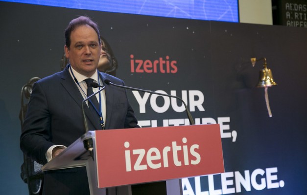 Tablas en el estreno de Izertis en el MAB