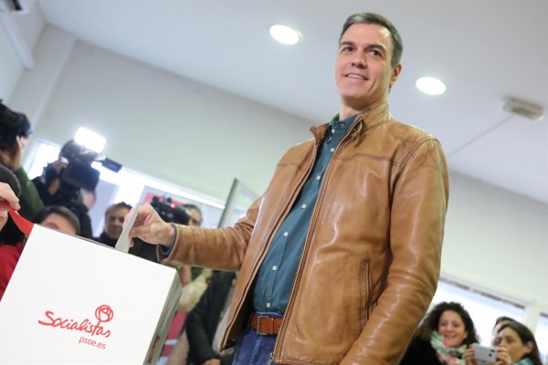 El 92% de las bases del PSOE avala la coalición con Podemos en una consulta vinculante