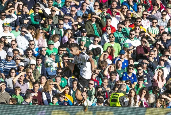 Ferran Torres, el más joven en cumplir 50 partidos de Liga con el Valencia