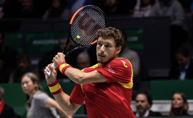 Argentina obliga a la remontada de Nadal y el dobles de España