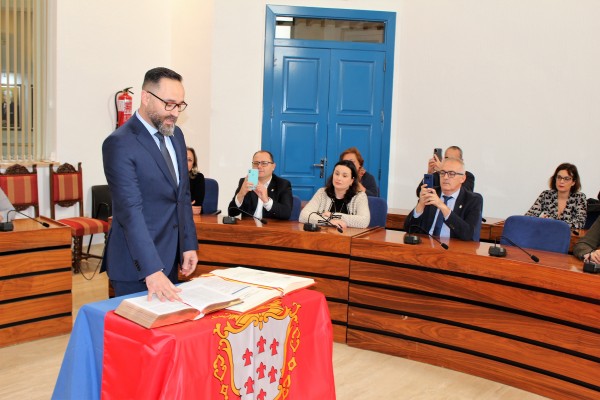 José Luis Bernal sustituye a Mata, que será diputado en la Asamblea, como concejal del Ayuntamiento