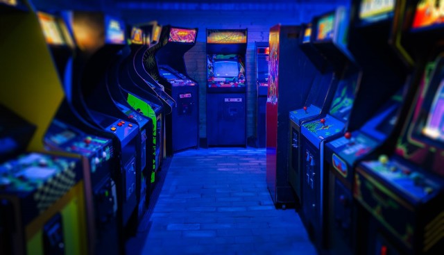 'Play Again': los videojuegos toman Rambleta