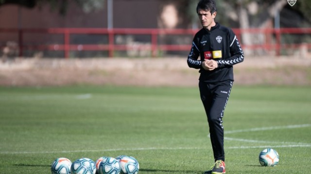 Pacheta: “El Málaga tiene dudas y hay que intentar hacerles daño”