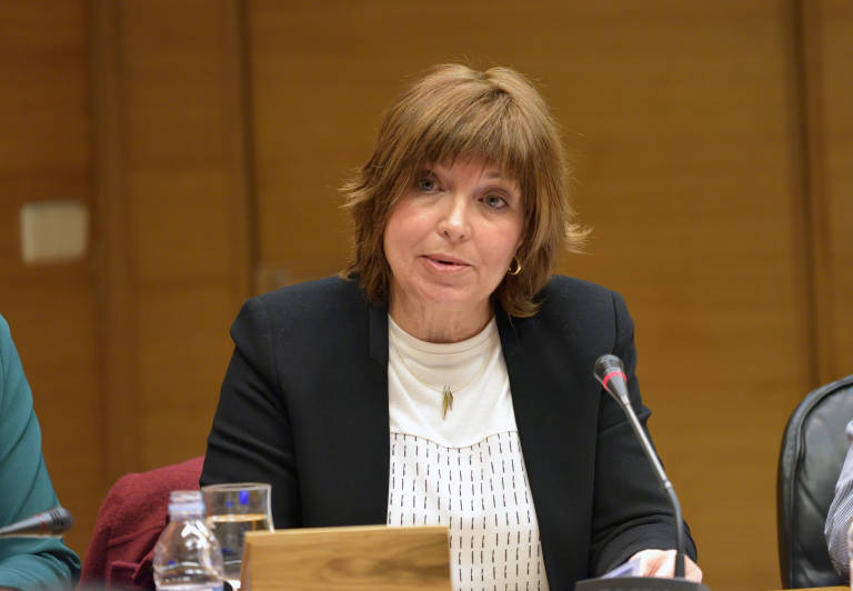 La Unió de Periodistes propone eliminar la publicidad en los informativos