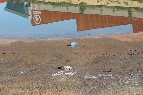 Cartagena Parque tiene 10 días para retirar los residuos tóxicos de Zincsa