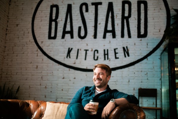 Fran Baena se centra en Bastard tras vender The Black Turtle a Atitlan