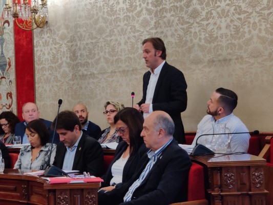 Compromís emplaza al bipartito de Alicante a optar a los fondos del Ivaj para contratar técnicos