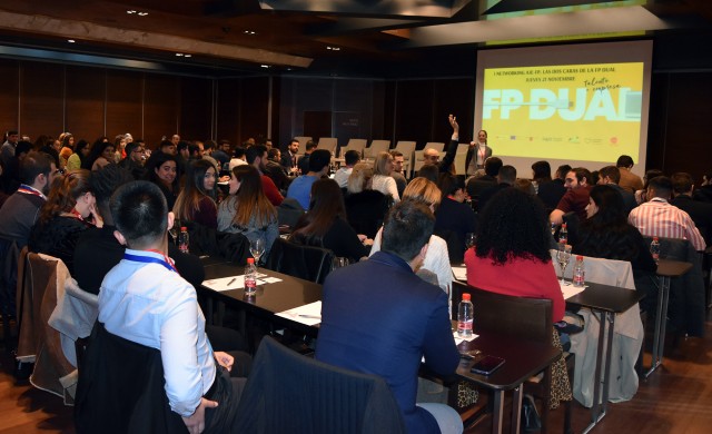 Nueve de cada diez alumnos de FP Fual encuentra empleo en menos de seis meses